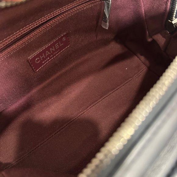 chanel CC Woven Bowler Bag - Picture 7 of 8